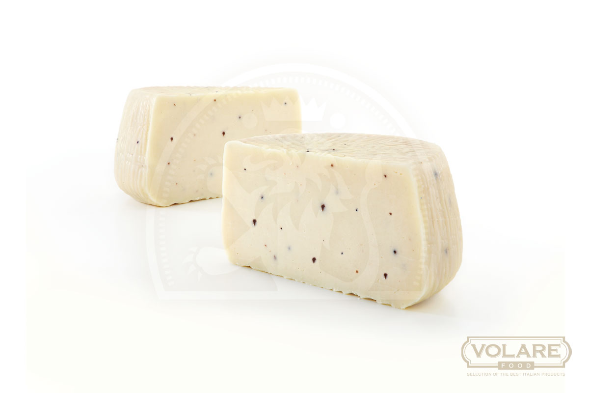Formaggio di Pecora Siciliano con Tartufo