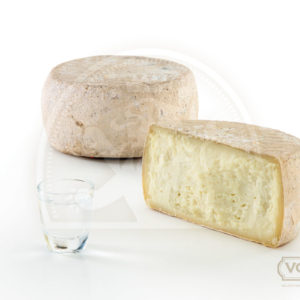 Pecorino di Roccastrada con Grappa
